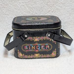 Singer Small Black Metal Sewing Trinket Box